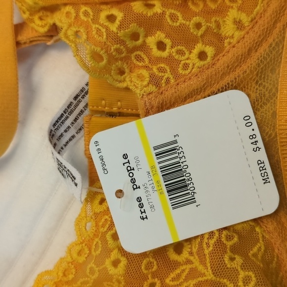 Free people intimately St Tropez yellow eyelet demi underWire Boho Summer bra32B - Picture 9 of 9